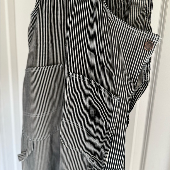 Brand New Dickies Black/White Striped Bib Overalls, 32X30 - Picture 8 of 10